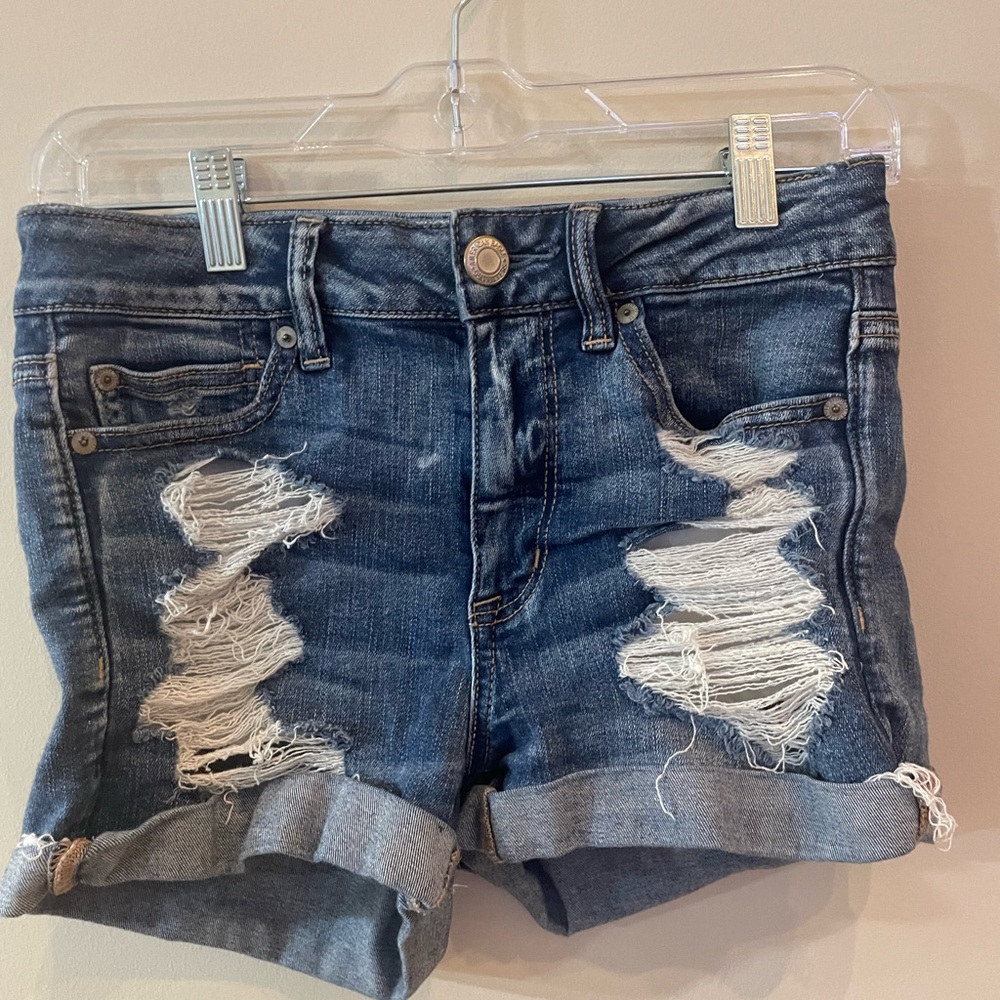 American eagle Jean shorts, size 4, stretchy